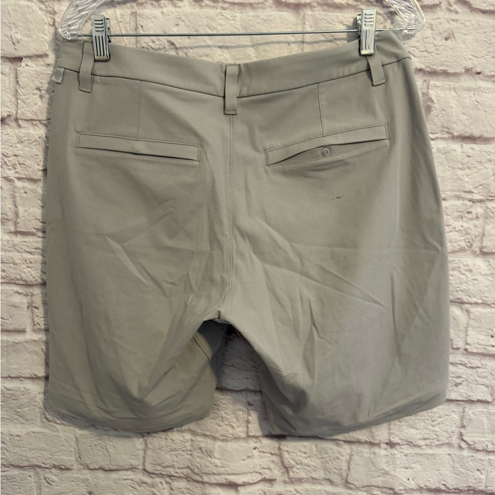 Lululemon men’s 31 Commission Classic-Fit Shorts 7" Warpstreme grey gray - Picture 4 of 5